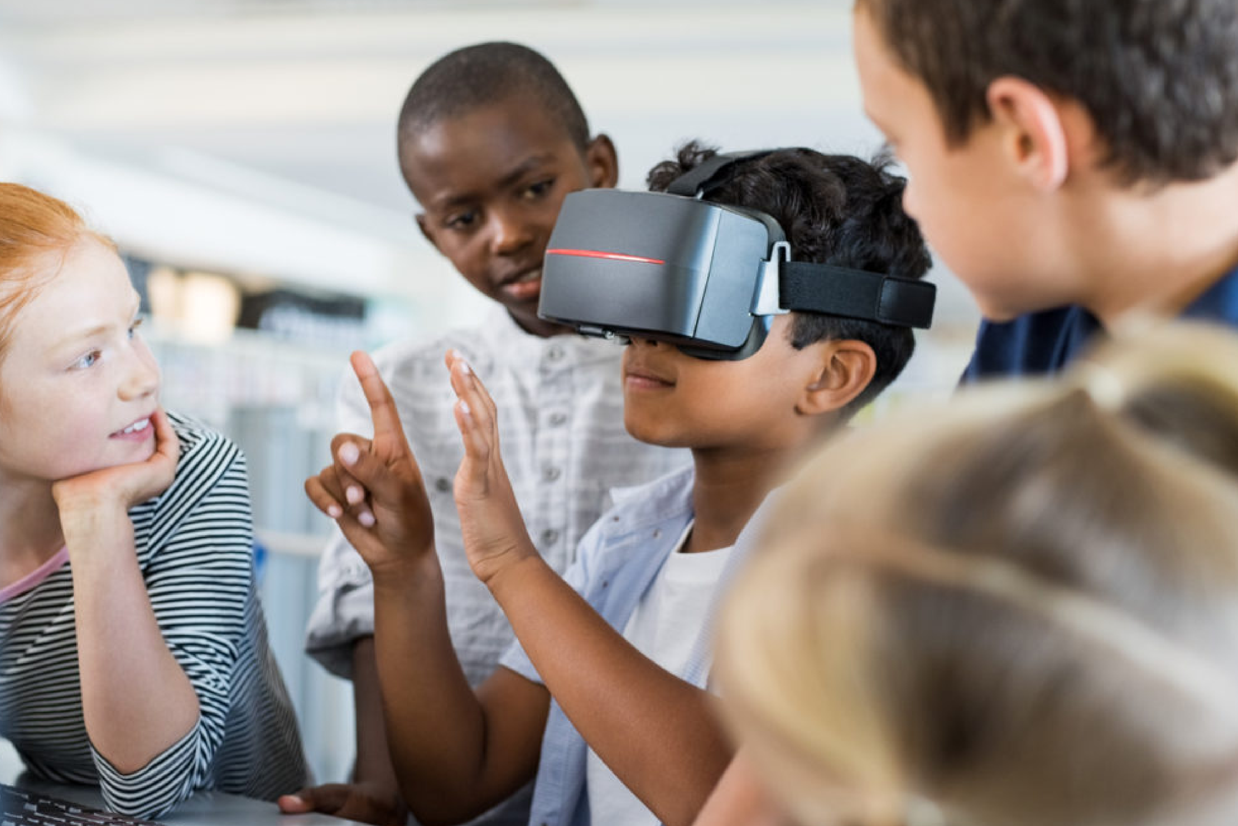 Ensuring equitable access to AR/VR in higher education